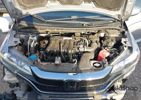 2018 Honda Fit Ex из США, поврежденный, VIN 3HGGK5G86JM733400